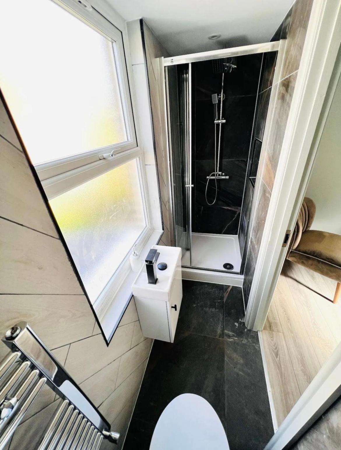 London 43 Ensuite Room Look Like Hotel Top Locations Экстерьер фото